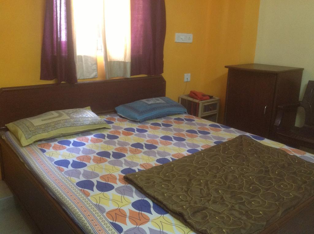 Hotel Kamal Kunj Jaipur Oda fotoğraf